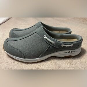 Easy Spirit Travelport Clog-Size 9M-New